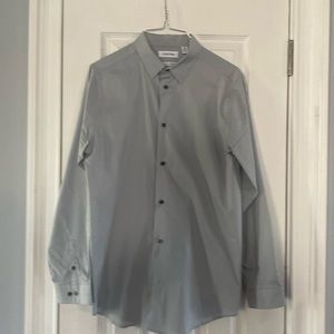 Calvin Klein dress shirt. 🩶